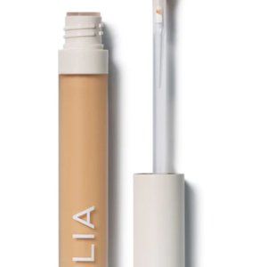 ILIA True Skin Serum Concealer in SC3 Kava